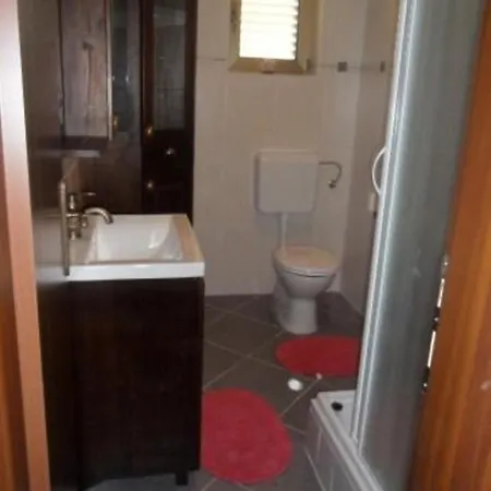 Konukevi In Palit With Balcony, Wi-fi