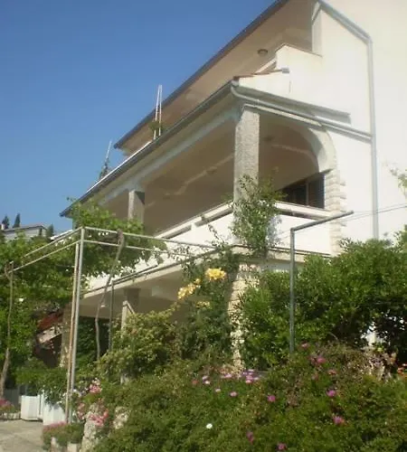 In With Balcony, Wi-fi